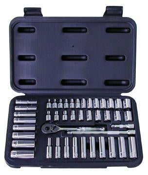 44 Piece 1-4-Inch Drive Chrome Socket SetSAE and Metric In Blow Molded Case