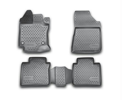 Novline 2013-2015 Toyota Venza Black Floor Mats